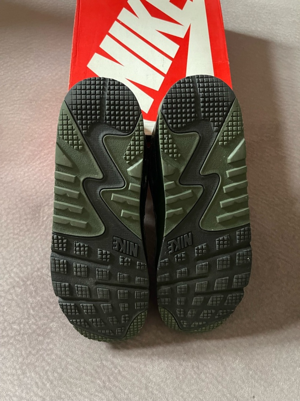 Nike Air Max 90 Winter Premium Carbon/ - Picture 7 of 10